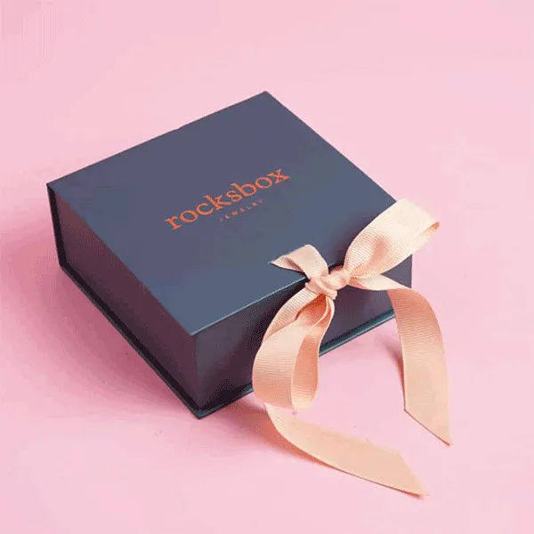 Jewellery subscription box